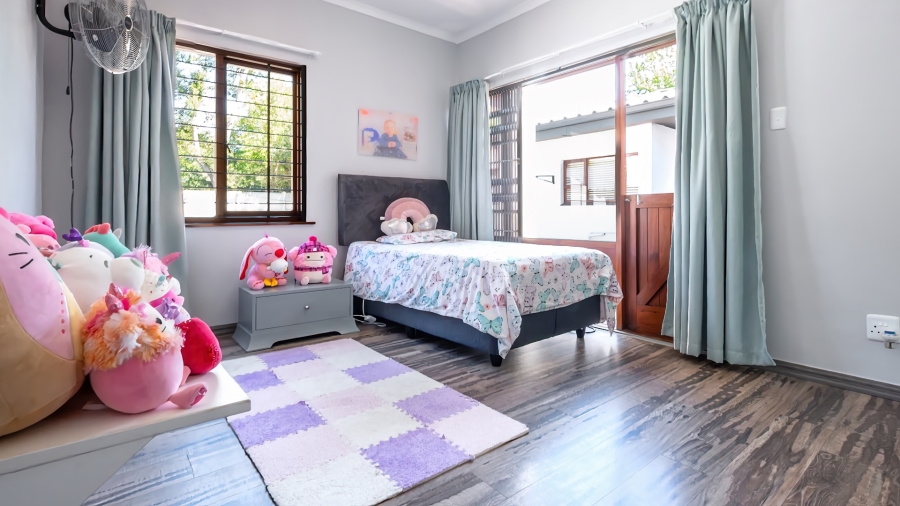 4 Bedroom Property for Sale in Heatherlands Western Cape